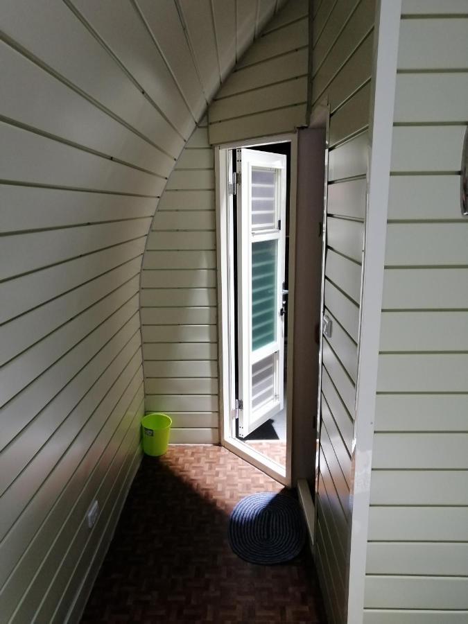 Komei Container Homestay Qingshui Rum bild